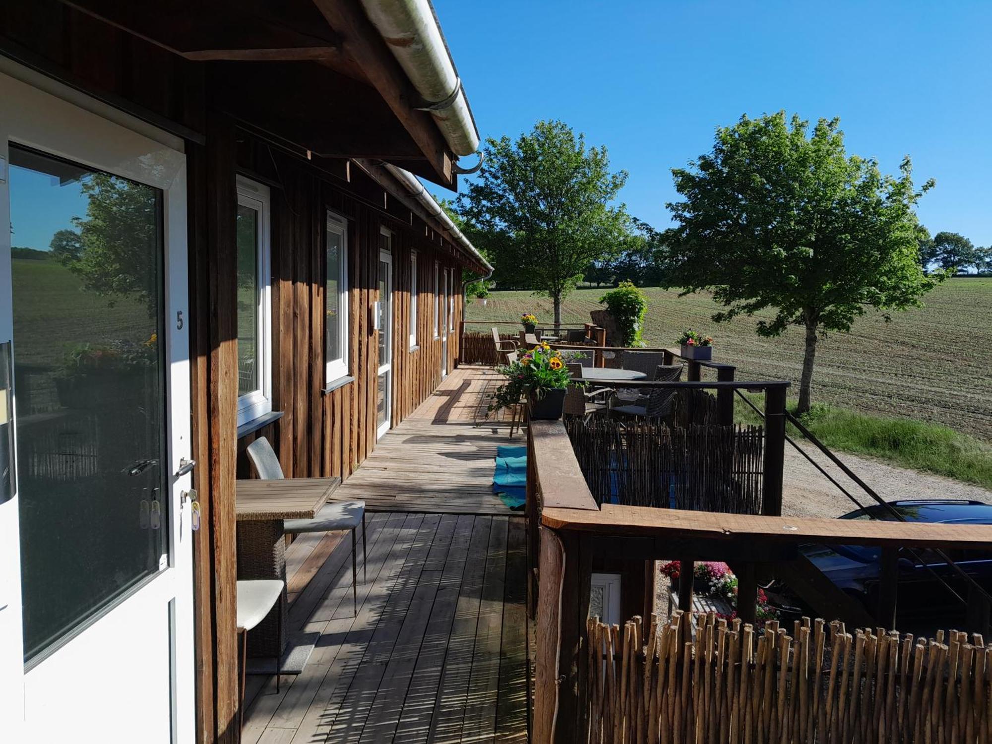 Billund Countryside Appartement Give Екстер'єр фото